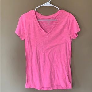 Medium Mossimo v neck shirt